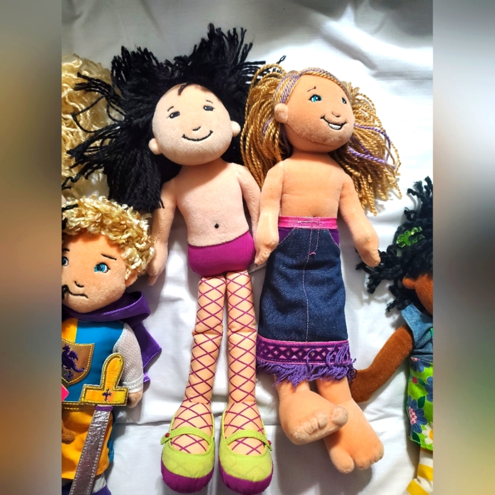 : 13 pc bundle lot Groovy girls manhattan toy Dolls and jet ski - Picture 8 of 13